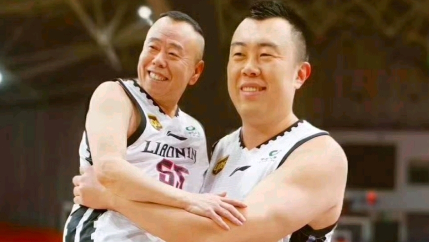 从小在牛圈里打球的韩德君，竟然承载着全家人翻身的希望！