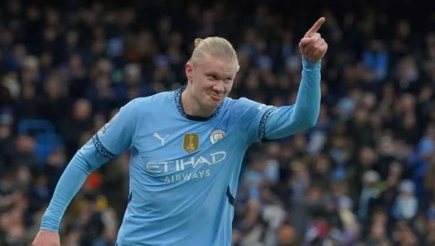 2-0！哈兰德点射，德布劳内谢幕，曼城拒绝爆冷，锁定欧冠资格