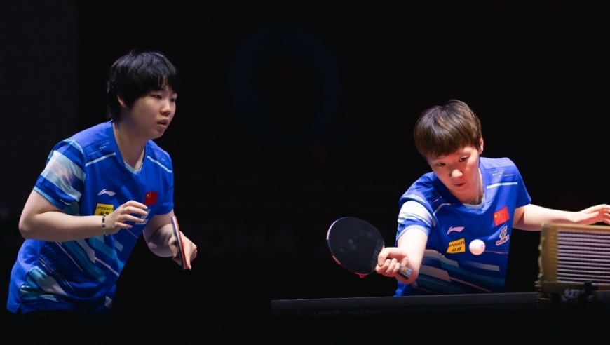 多哈世乒赛：王曼昱/蒯曼3-0日本王牌，张本美和三冠豪言沦为笑柄