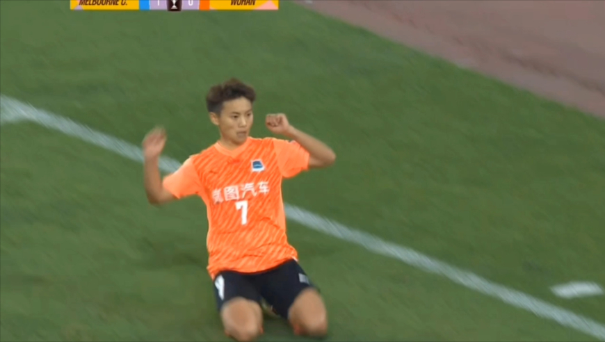 王霜再力挽狂澜！女足亚冠决赛墨尔本城送点，97分钟点射压哨扳平