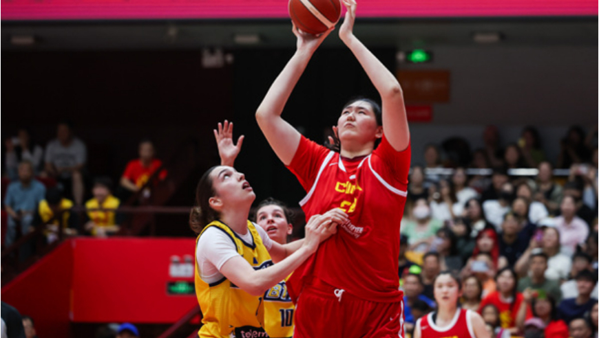 两战狂胜113分！中国女篮67分大胜波黑 张子宇16+7杨舒予22分