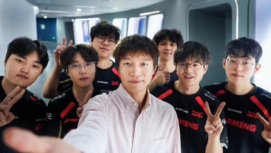 LPL又输越南队！JDG0-2不敌GAM，惨遭暴打！xiaoxu尽力带不动