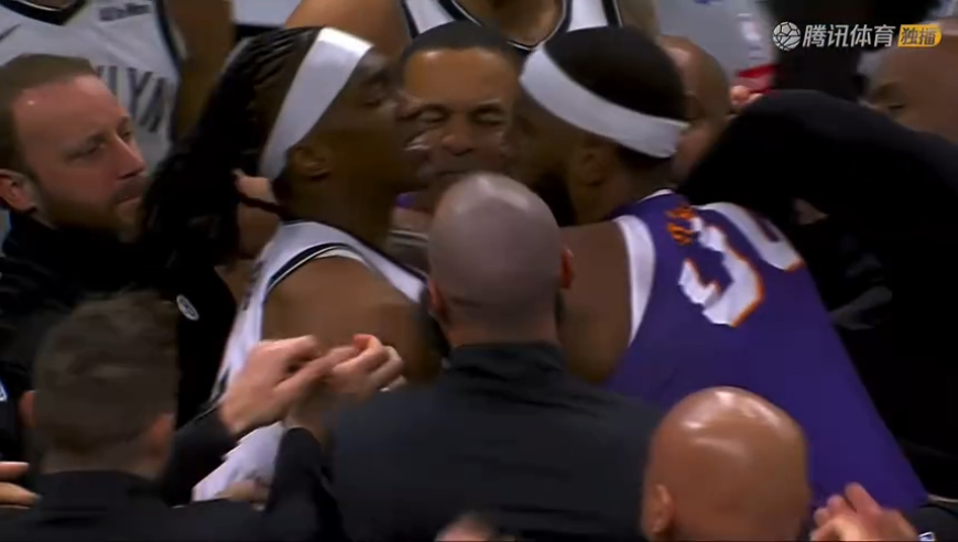 太阳篮网冲突完整版！狄龙被杰明推飞 曼恩出头双方乱作一团5人吃T