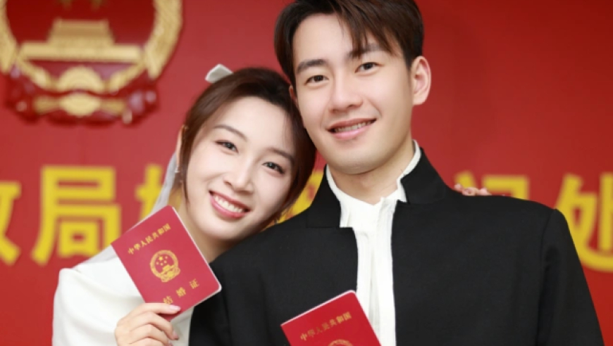王昶钱天一领证结婚，国羽国乒梦幻结合，求婚画面好浪漫
