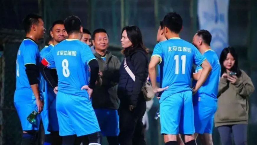 带领泰州队夺冠，苏超唯一“女教头”什么来头