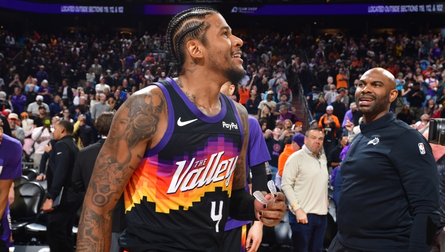 太阳魔术双加时生死时刻：魔术卡特三分绝平 杰伦格林底角三分绝杀