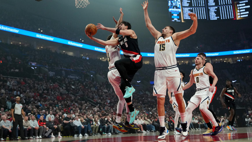 约基奇率掘金迎54分狂胜！单节19分狂飙32+9+7 赛前与杨瀚森热聊