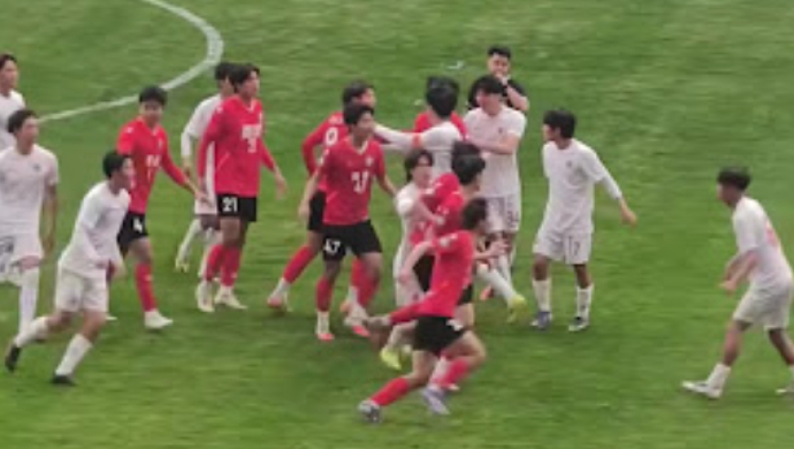 苏超南通vs海港梯队赛场互殴！江苏足协、上海足协半夜开罚单