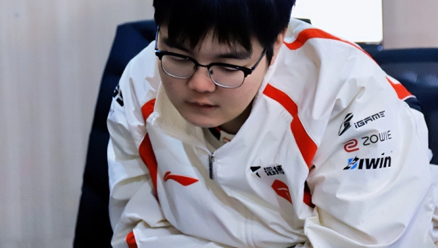 AL击败TES！水晶哥看369鳄鱼团战提前开大：发挥的像个新人