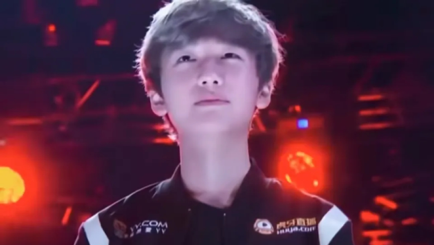 意难平！Faker留言呼喊小花生回来，夸赞chovy是宿敌有点扎心