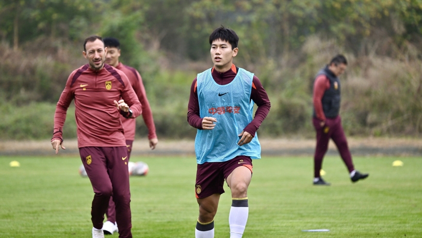 暗自发力！U23国足今晚战伊拉克，主帅回应目标：不设上限