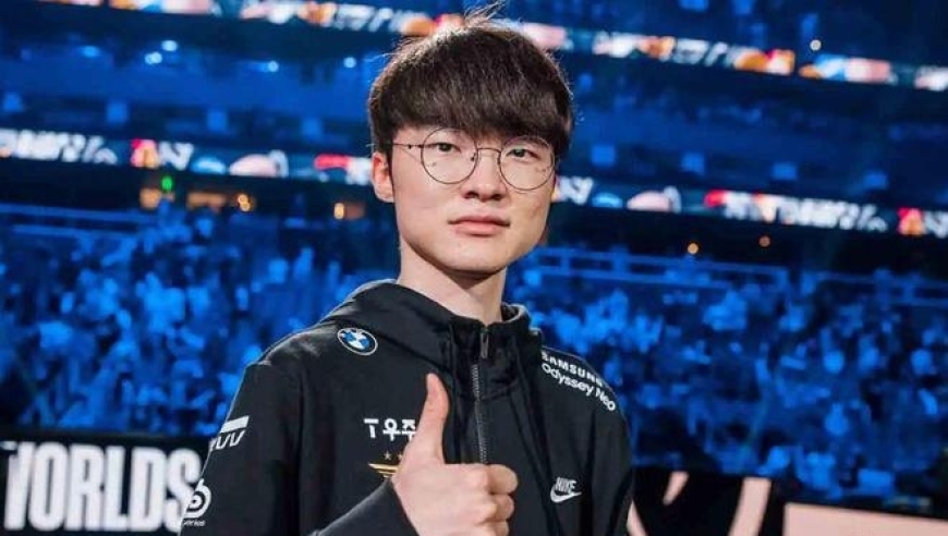 Faker首次曝光年薪，主持人都被吓到了，立马光速变脸要借钱