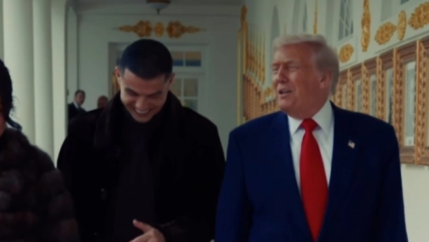 C罗开怀大笑！在总统走廊与特朗普散步，白宫晒视频：两位GOAT