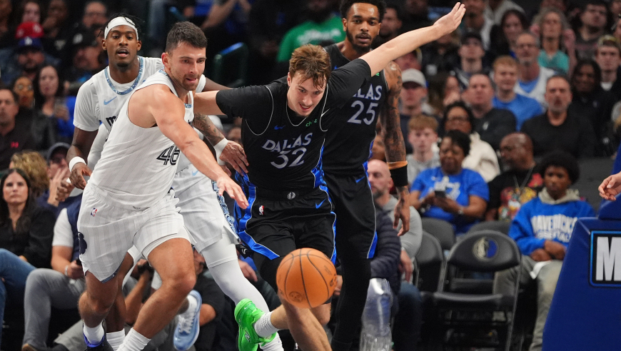 灰熊独行侠最后时刻：克莱关键三分不中 独行侠连续犯错无缘逆转