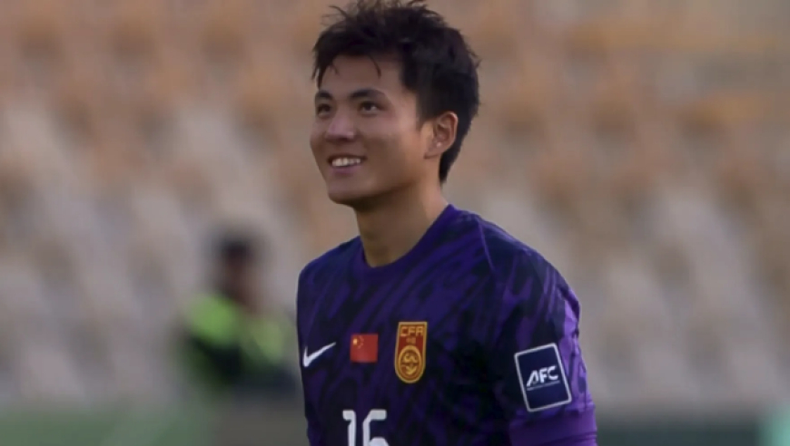 U23国足进4强后，有谁注意到，李昊等人更新社媒，统一用了4个字