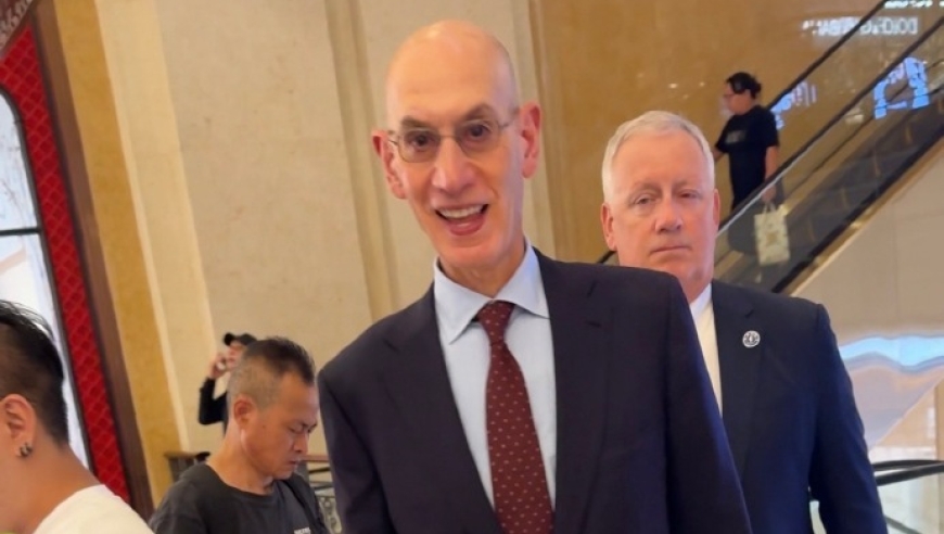 NBA澳门风云！中国赛成大牌名流聚会：肖华、马云、成龙、姚明在列
