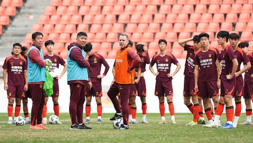 U19国足热身赛1-0乌兹！布尼亚明、艾楚维等离队，补招杨铭锐等