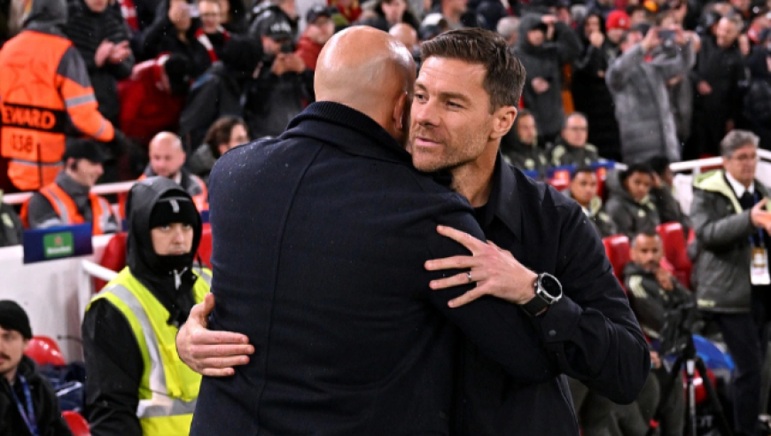 惹怒皇马群星！曝44岁阿隆索或离任+转投利物浦，老佛爷邀齐祖救火