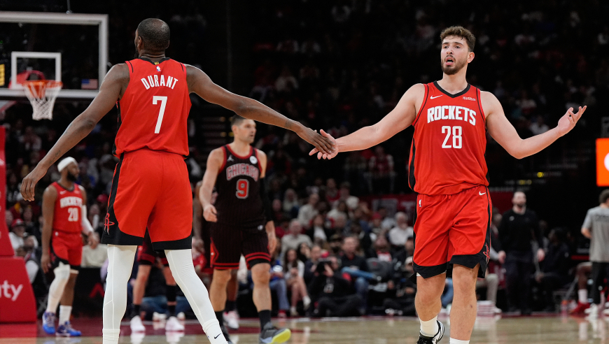 火箭公牛决胜时刻：杜兰特两送霸气暴扣 小贾爆发一波流