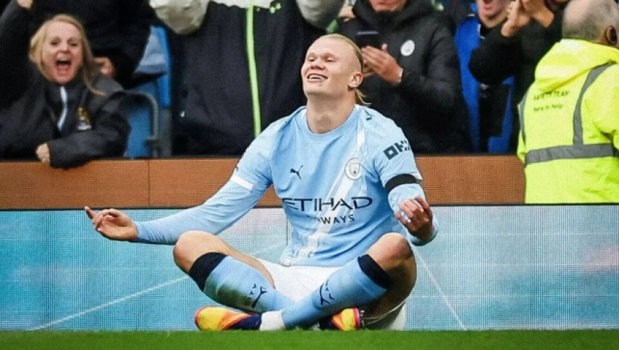 英超：曼城3-0大胜曼联！哈兰德双响+空门中柱，福登破门多库2助