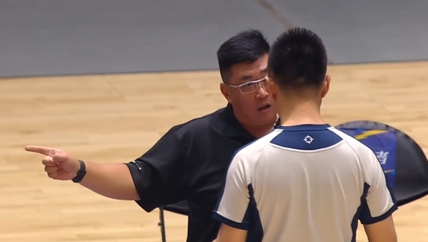 NBL总决赛G2刺激剧情：威尔斯0.6秒造3分犯规，卢艺文绝杀超时