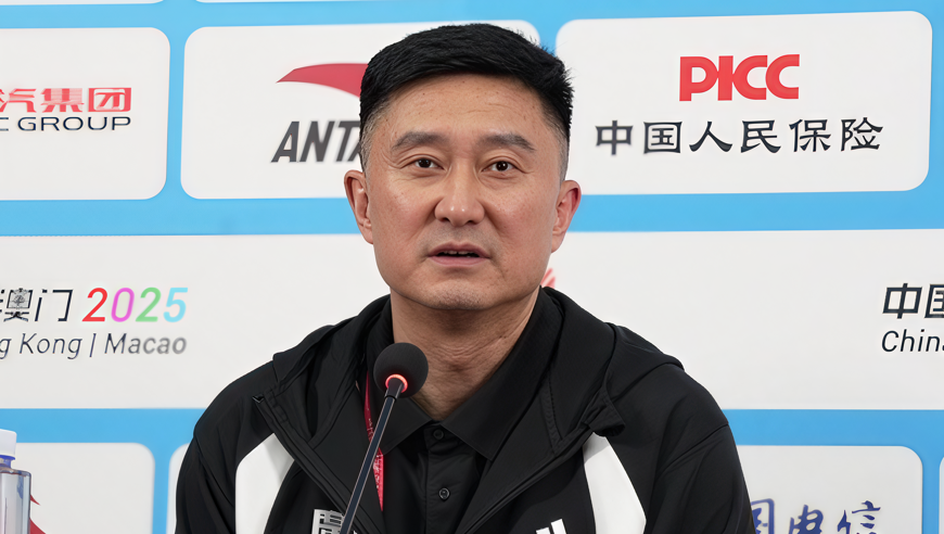 杜锋回应杨鸣：广东不是独一档球队  无所谓别人评价踏实做好自己