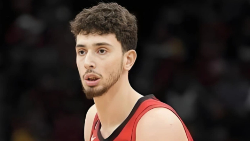 火箭申京vs猛龙18分8篮板9助攻：能攻能传盘活全队+最高正负值