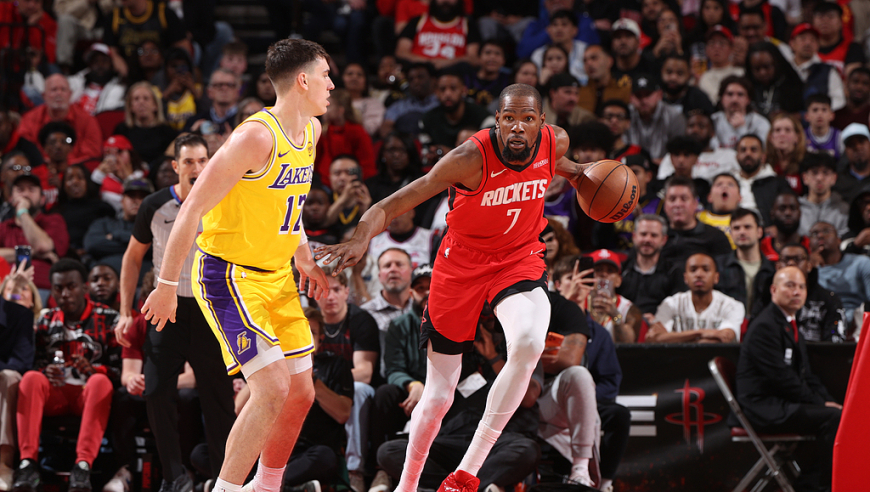 湖人火箭决胜时刻：杜兰特被包夹疯狂失误 火箭全员下饭被轰11-2