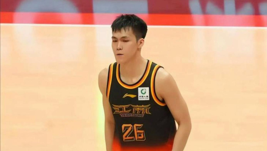 CBA单日最高分！庞峥麟怒砍29分8助攻 给郭士强表演极限得分秀