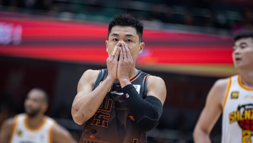 高诗岩错失扳平！CBA两国手对决，4中0碰上5中1，山东5分输北控