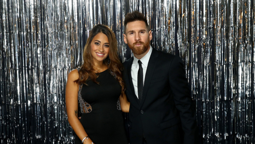 太般配了！梅西夫妇迈阿密约会，安东内拉简约穿搭美出圈