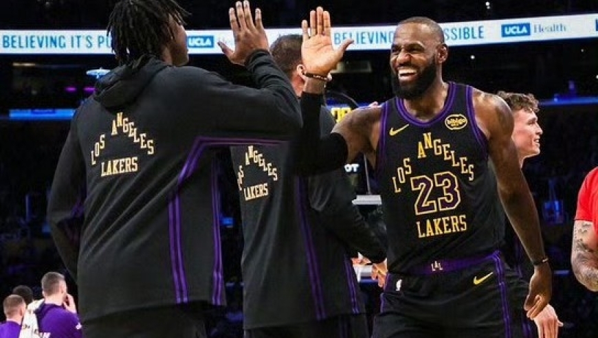 议起复盘｜勒布朗回归湖人（进攻篇）:为什么有了东里二人组，还需要这个老头？