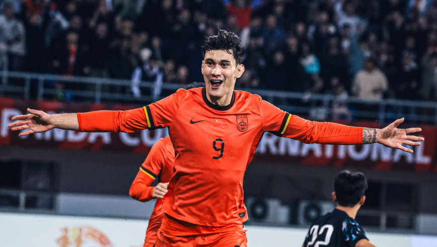 战术板｜拜合拉木和李镇全，证明中超和中甲也能培养出人才