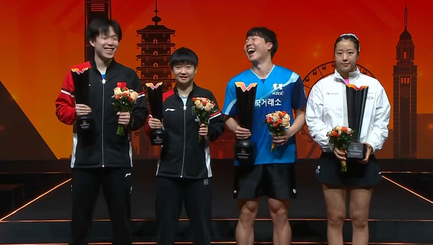 颁奖礼：张怡宁颁发鲜花，林仲勋与王楚钦嗨聊，申裕斌调皮吐舌头