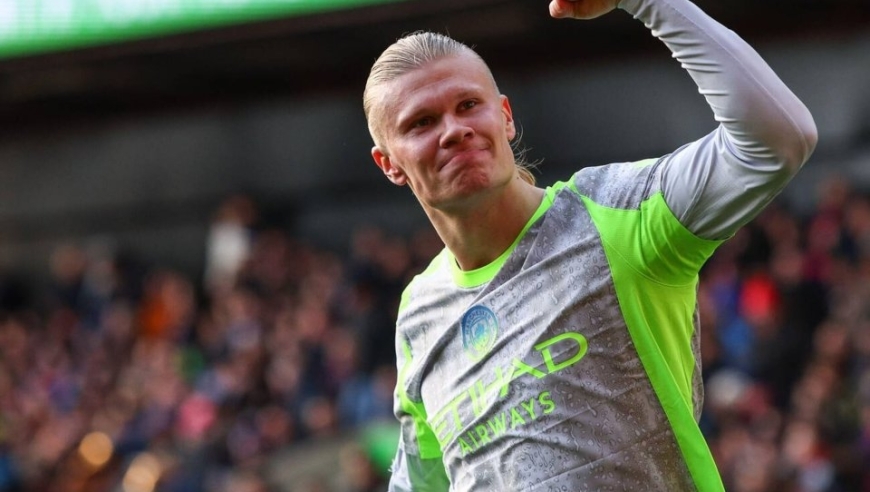 挡不住！哈兰德梅开二度超C罗纪录，欧洲金靴奖排第1，最强魔人