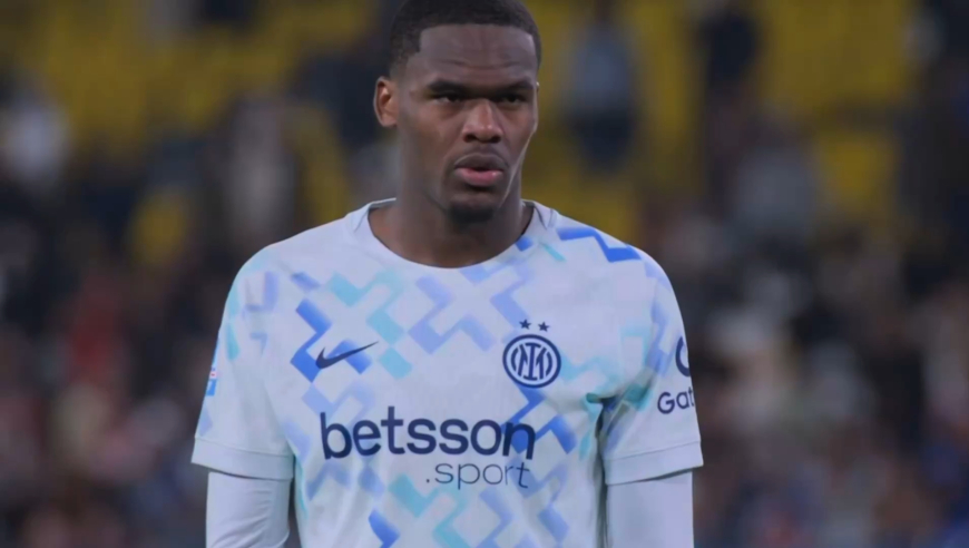 离谱！慢镜还原国米3人失点球意超杯出局，太软绵无力变回传门将