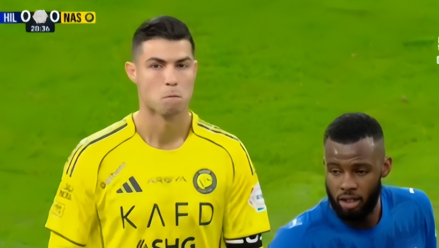 1-3,40岁C罗腾空转体180度siu:霸气凌空斩,却率队遭领头羊逆转