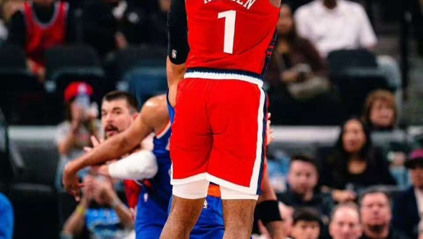 空砍31+8，哈登沮丧离场！小卡复出遥遥无期，卢也该下课了