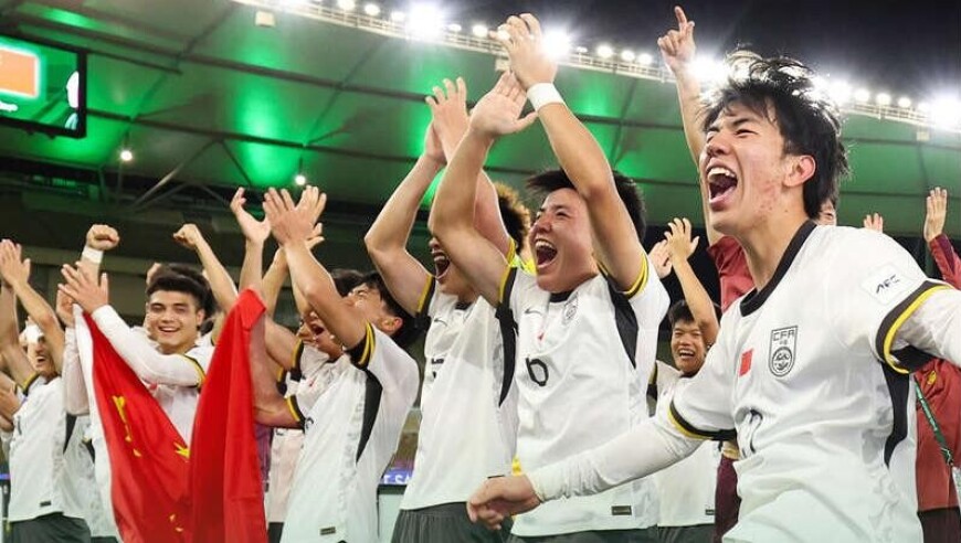 U23国足今晚冲冠！中国球迷&ldquo;连夜出发&rdquo;吹响球场集结号