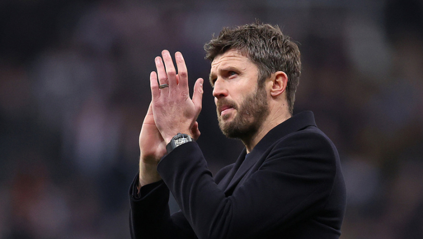 卡里克上任首败！致命换人失误：曼联废材登场5分钟被晃晕+目送绝杀