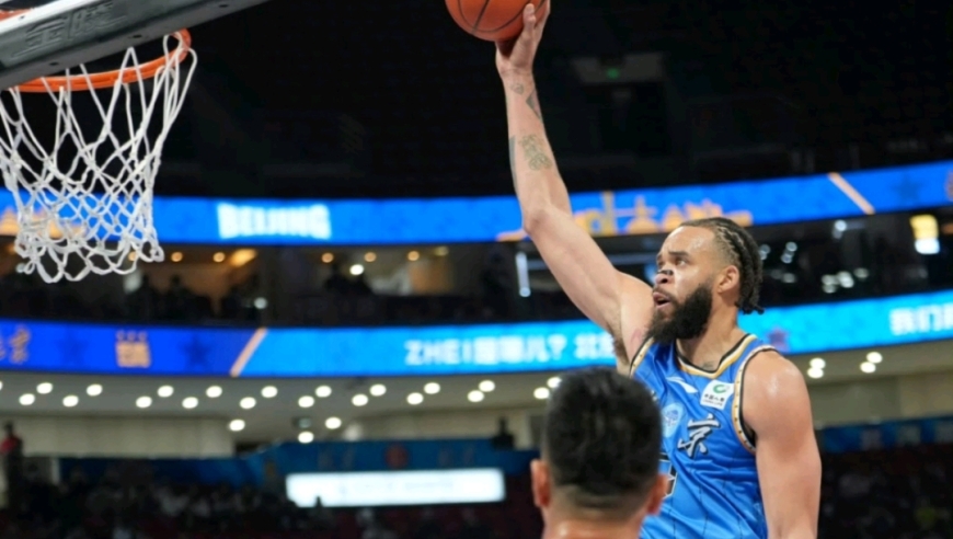 CBA最新排名！上海反超广厦登榜首，山东第4，北京升第6，辽宁掉到第11