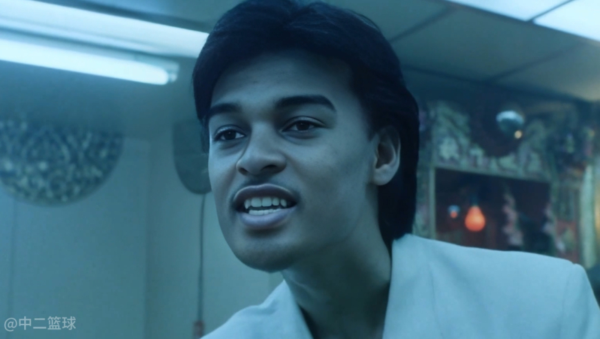 戏说NBA | 文班亚马：你哨子多？我射烂你们的筐！马刺淘汰雷霆 