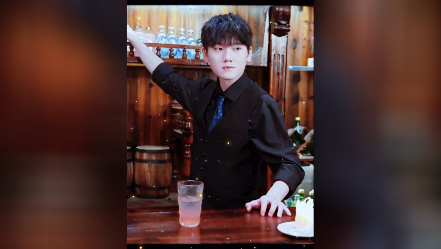 JackeyLove视频：谁点的伊泽瑞尔特饮？