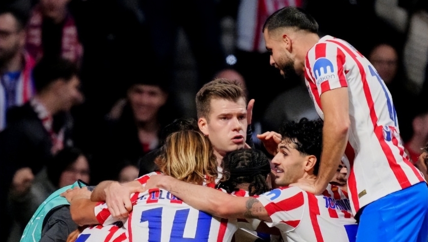 西蒙尼创造队史神迹，30岁锋霸踢疯了：轰入3球，创造历史