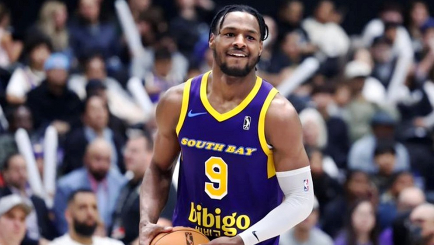 布朗尼又涨球了！打G联赛轻松填满数据栏：15分4板8助3断1帽