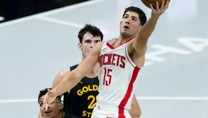 谢泼德31分，表现碾压库里，火箭104-100胜勇士，杜兰特不打也能赢！