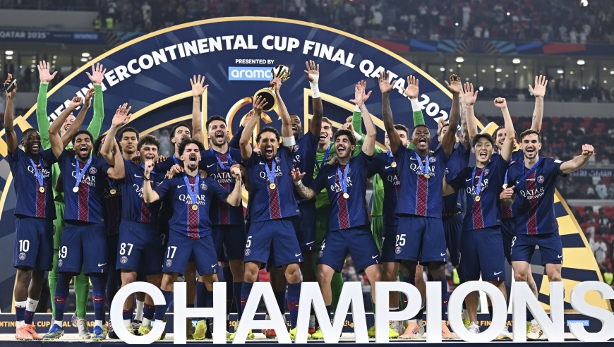 告别姆巴佩巴黎迎巅峰！6冠王创历史，夺冠后打扫更衣室并留言：谢谢多哈！