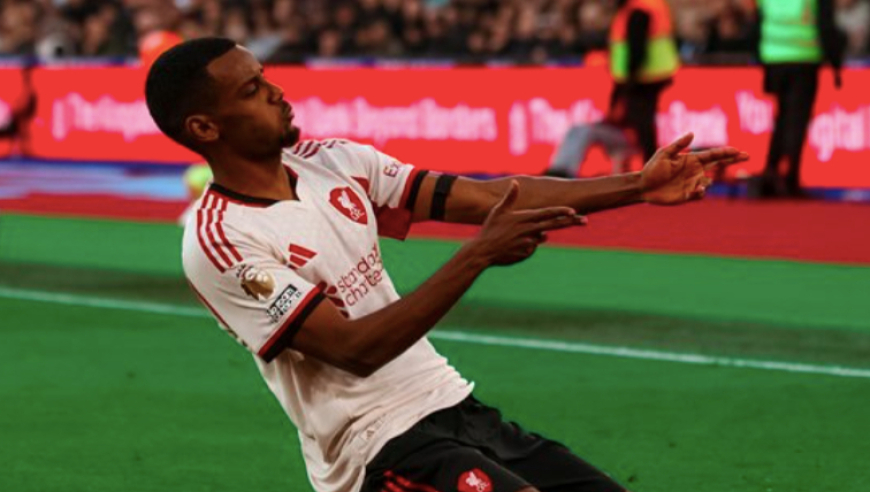 功勋神锋枯坐整场！11.5亿豪门2-0止住3连败 8轮6分重返上半区