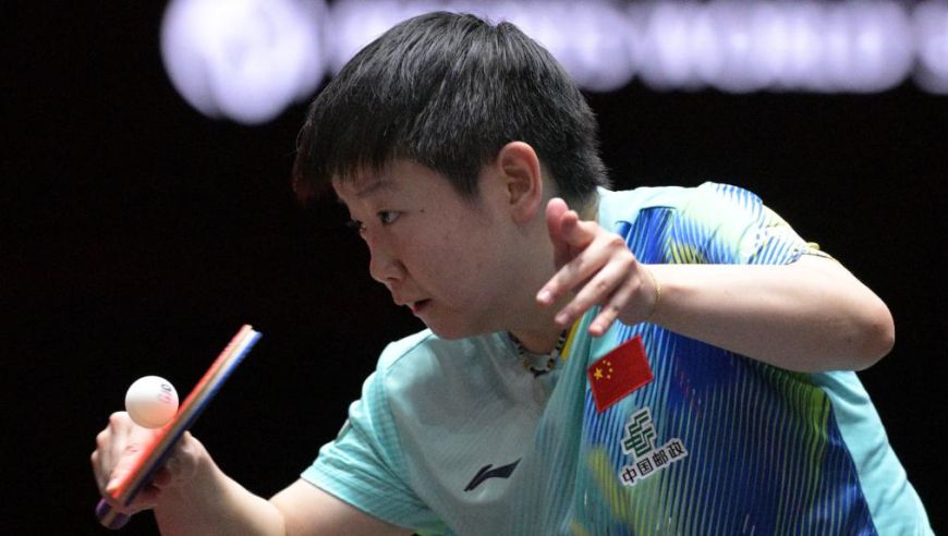 有惊无险！孙颖莎13-11爆分鏖战朱芊曦险遭逆转 马琳关键暂停