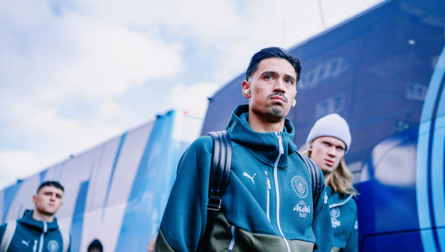 面对五后卫瓜迪奥拉找对公式，赖因德斯算错结果